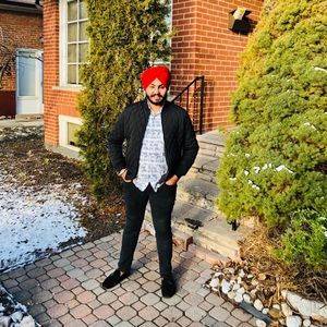 Meet your Posher, Harmanpreet